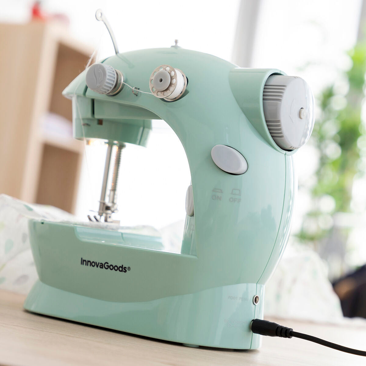 Portable Sewing Machine & Accessories